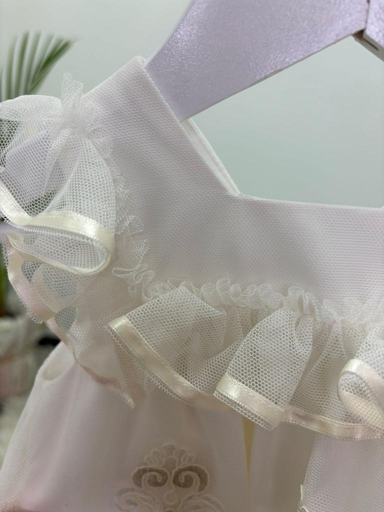 Jesusito bordado color oro Carmen Taberner - Imagen 4